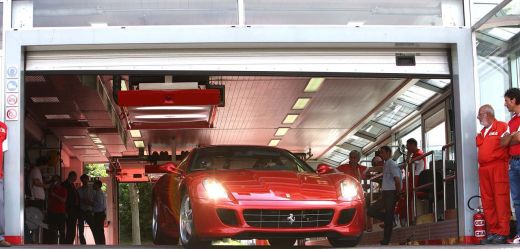 FOTO: Schumacher a testat noul Ferrari 599 GTB HGTE!_2