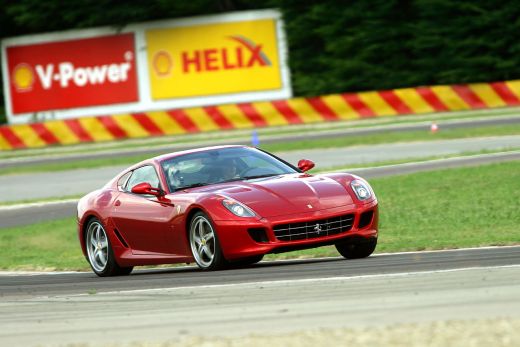 FOTO: Schumacher a testat noul Ferrari 599 GTB HGTE!_5