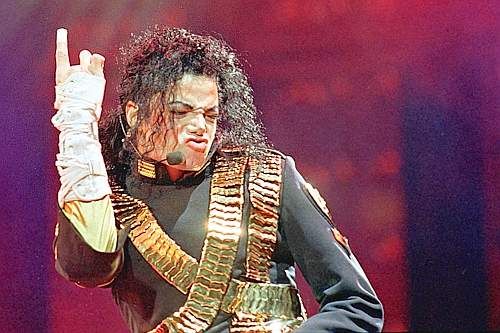 Cum a reactionat Gigi Becali cand a aflat ca a murit Michael Jackson!_2