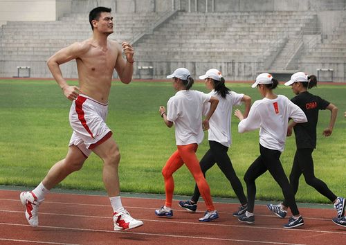 Drama lui Yao Ming: cariera in PERICOL! Vezi SUPER poze:_10