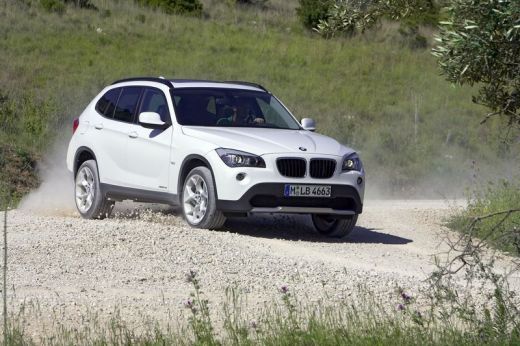 FOTO si VIDEO: Vezi primele imagini oficiale cu BMW X1!_15