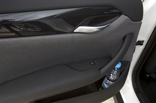 FOTO si VIDEO: Vezi primele imagini oficiale cu BMW X1!_29