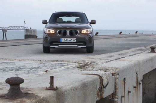 FOTO si VIDEO: Vezi primele imagini oficiale cu BMW X1!_18