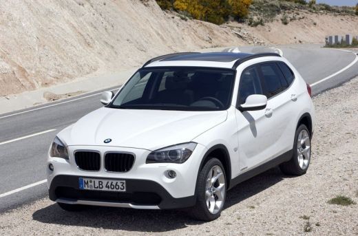 FOTO si VIDEO: Vezi primele imagini oficiale cu BMW X1!_27