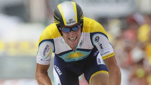 FOTO: Armstrong revine, Cancellara castiga prologul in Turul Frantei!_27