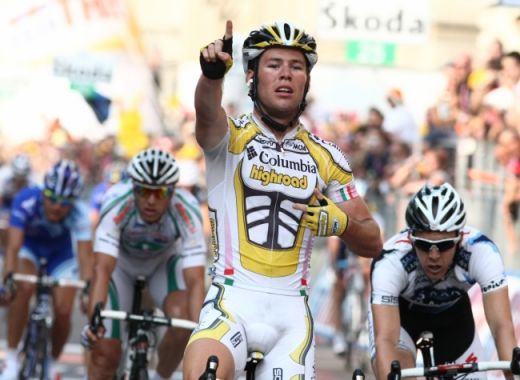 FOTO: Armstrong revine, Cancellara castiga prologul in Turul Frantei!_16