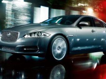 VIDEO: Jaguar XJ 2010, intors pe toate fetele!