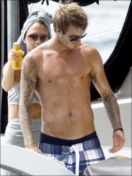 FOTO: David si Victoria Beckham fac plaja pe un yacht, in Oceanul Indian!_3