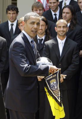 Presedinte mingicar! VEZI aici jongleriile lui Obama!_3
