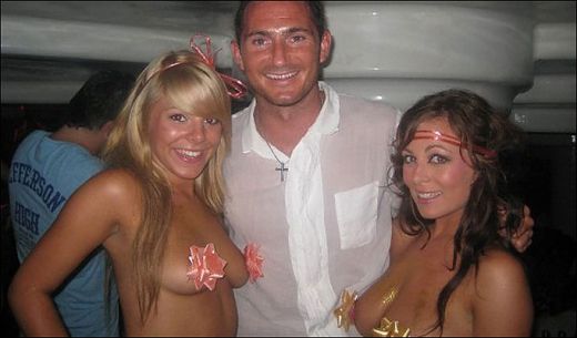 FOTO / Lampard isi face de cap in Ibiza!_2