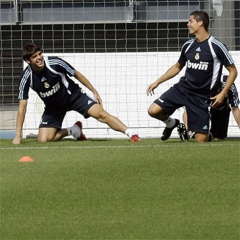 FOTO si VIDEO! Primul antrenament al lui Kaka la Real Madrid!_6