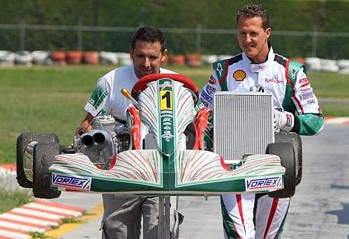 SUPER FOTO: Cum se pregateste Schumacher de revenirea in F1_24
