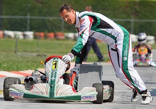 SUPER FOTO: Cum se pregateste Schumacher de revenirea in F1_7