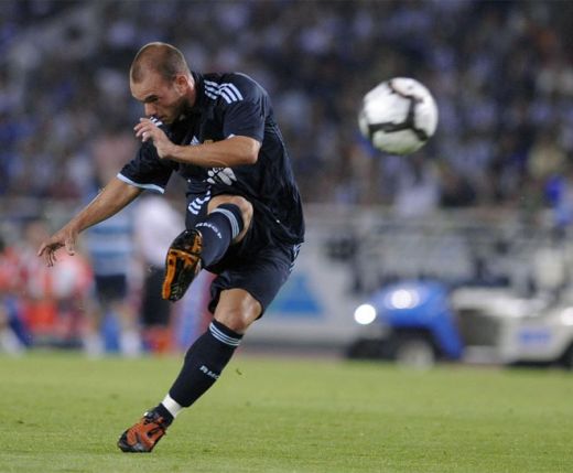 Realul arata galactic! Vezi super-goluri marca Benzema si Sneijder!_8
