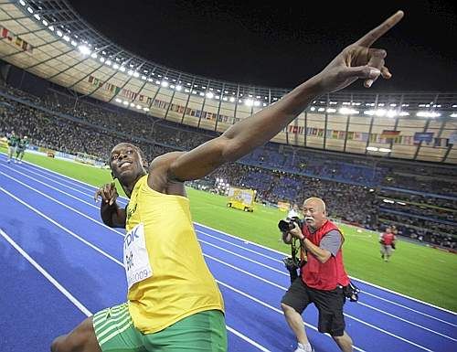 Cursa incredibila! Bolt a batut recordul mondial la 100m viteza: 9.58s_30