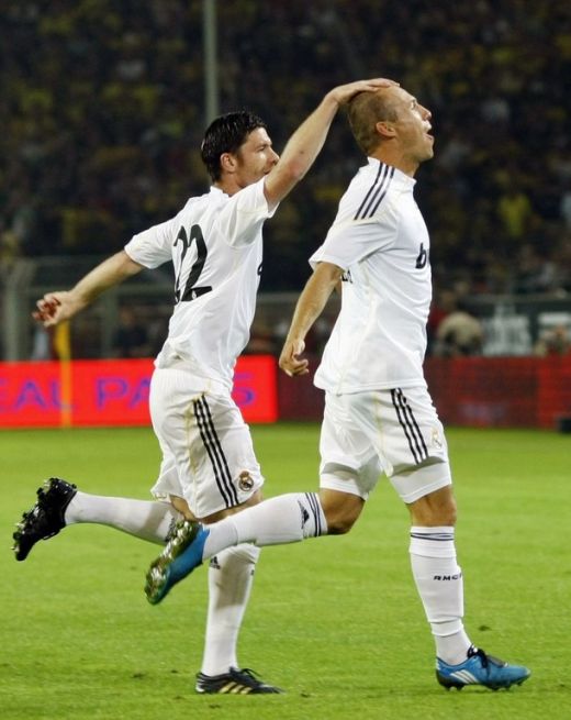 VIDEO: Galaxie de 5 stele! Dortmund 0-5 Real Madrid! Kaka, gol si pasa de geniu_19