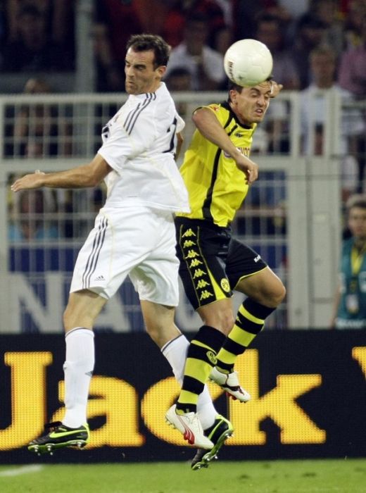 VIDEO: Galaxie de 5 stele! Dortmund 0-5 Real Madrid! Kaka, gol si pasa de geniu_14