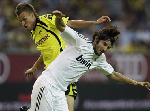 VIDEO: Galaxie de 5 stele! Dortmund 0-5 Real Madrid! Kaka, gol si pasa de geniu_25
