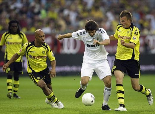 VIDEO: Galaxie de 5 stele! Dortmund 0-5 Real Madrid! Kaka, gol si pasa de geniu_20