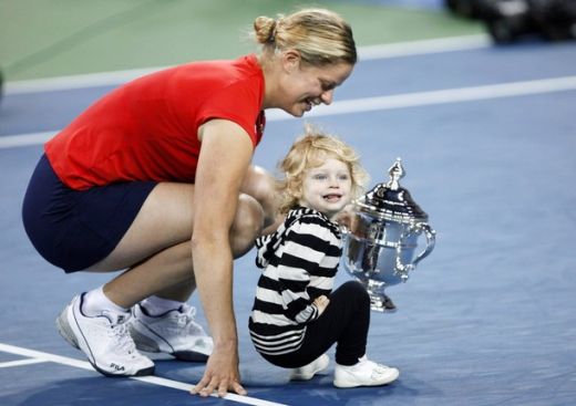 FOTO: Kim Clijsters, a treia mamica din istorie ce castiga un turneu de Grand Slam!_3