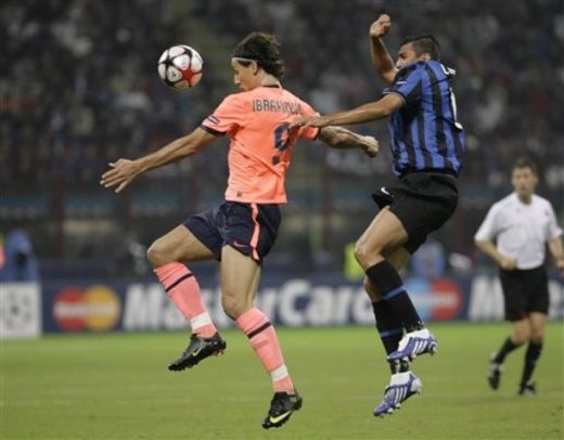 FOTO: Inter 0-0 Barcelona! Chivu, intrare criminala la Messi! Vezi intrarea!_20