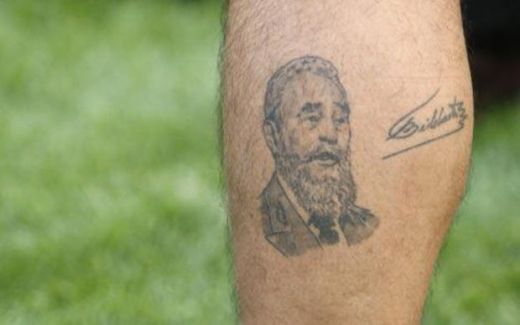 Vezi aici TOP 10 cei mai tatuati fotbalisti:_7