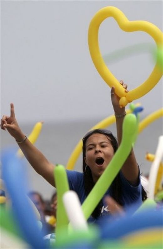 Pele a izbucnit in lacrimi pentru ca Rio va fi gazda JO 2016! Vezi reactia brazilienilor!_2