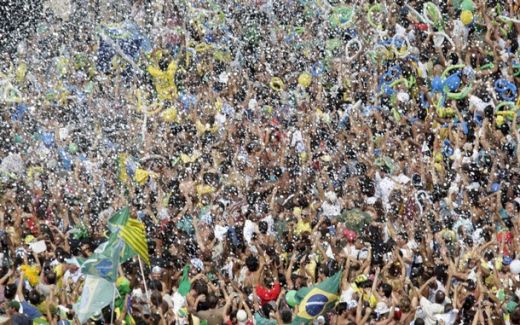 Pele a izbucnit in lacrimi pentru ca Rio va fi gazda JO 2016! Vezi reactia brazilienilor!_12