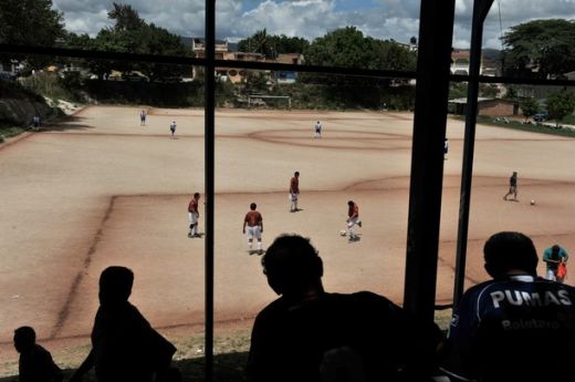 FOTO SOCANT: Cum arata fotbalul in Honduras!_9