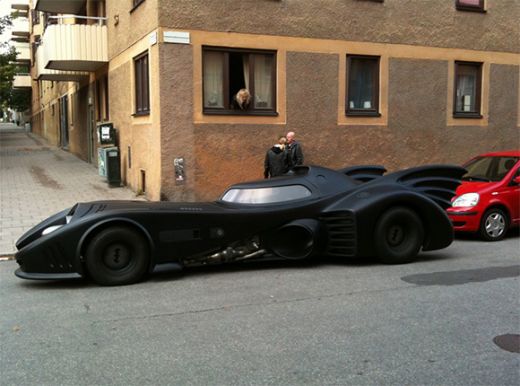 FOTO Masina lui Batman exista! Nu in Gotham ci in Stockholm!_6