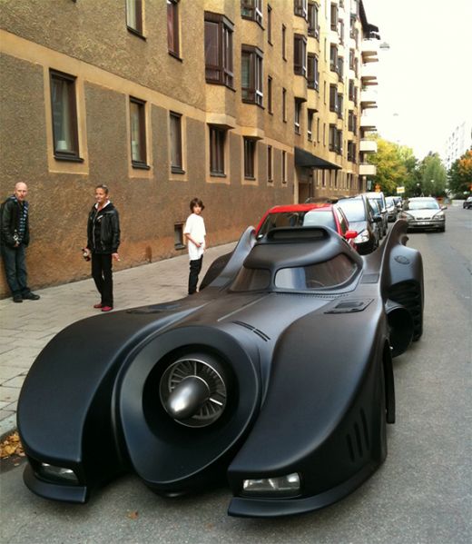FOTO Masina lui Batman exista! Nu in Gotham ci in Stockholm!_5