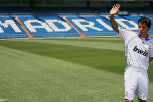 Saviola a fost prezentat la Real Madrid_3