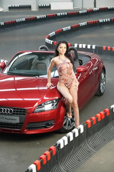 Andreea Mantea si Audi TT! Ce vrei mai mult?_1