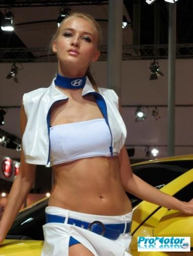 Cele mai tari masini si cele mai sexy fete din Asia sunt la Salonul auto al Chinei!_6