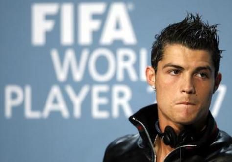 De ce le da pe spate? Vezi foto cu cel mai sexy fotbalist: Cristiano Ronaldo_6
