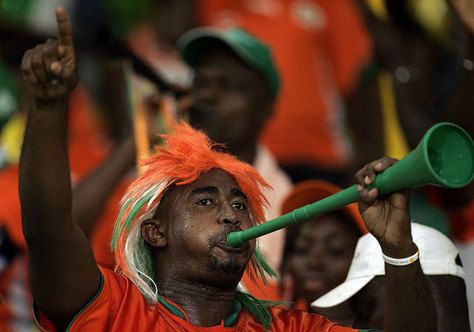 Camerunezii merg in finala Cupei Africii. Vezi ce primire ii pregatesc fanii lui Etoo_11