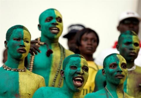 Camerunezii merg in finala Cupei Africii. Vezi ce primire ii pregatesc fanii lui Etoo_18
