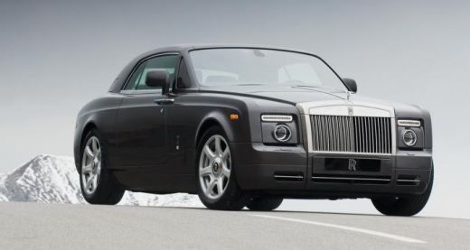 Ce poti sa iti doresti mai mult: Rolls Royce Phantom Coupe!_2