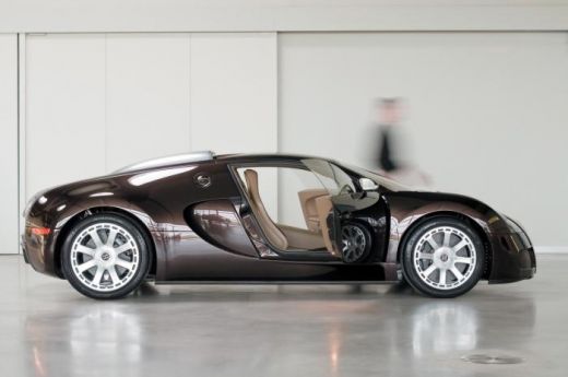 Bugatti Veyron..zeul vitezei pe pamant!_1