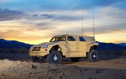 Printul desertului reinventat! Vezi cum o sa arate noul Humvee al armatei americane_4
