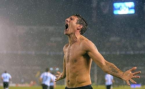 FAZA ZILEI! Vezi golul lui Palermo pentru Argentina si bucuria NEBUNA a lui Maradona_12