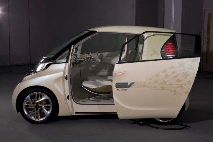 Masina viitorului: Toyota FT-EV II Concept la Salonul Auto de la Tokyo!_3