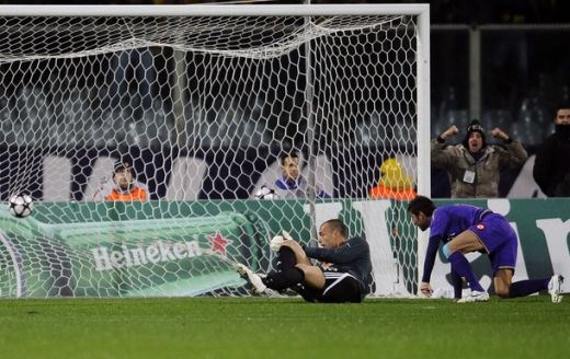 FOTO: Mutu a revenit miraculos si a inscris din nou: Fiorentina 5-2 Debrecen!_8