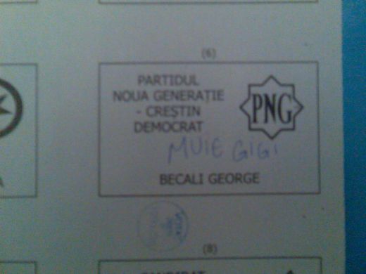 FOTO / Eu cu cine votez? Ce au scris fanii Stelei pe buletinele de vot!_9