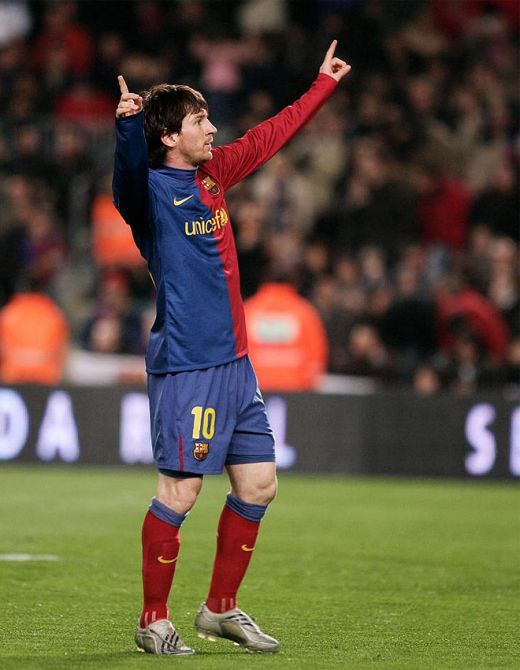 Mai tare decat Platini! Messi a castigat "Balonul de Aur" cu un punctaj record!_57