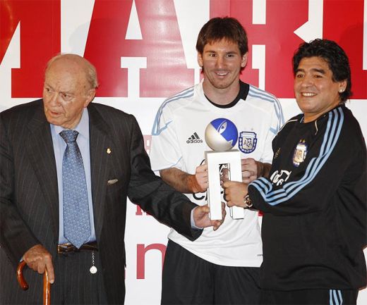 Mai tare decat Platini! Messi a castigat "Balonul de Aur" cu un punctaj record!_52