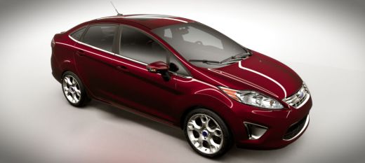 Vezi in premiera Ford Fiesta Sedan!_5