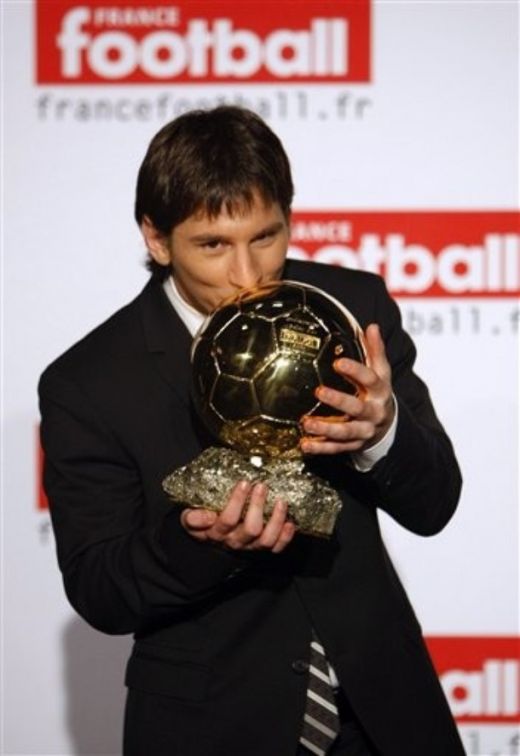 VIDEO! Messi a primit Balonul de Aur!_11