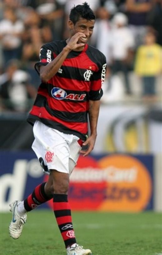 VIDEO Adriano, cu ochii in lacrimi! Flamengo, campioana! O banda de hoti a furat 4 milioane de euro!_12