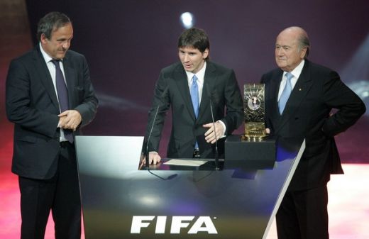 El este REGELE! Messi a castigat trofeul FIFA World Player 2009:_47